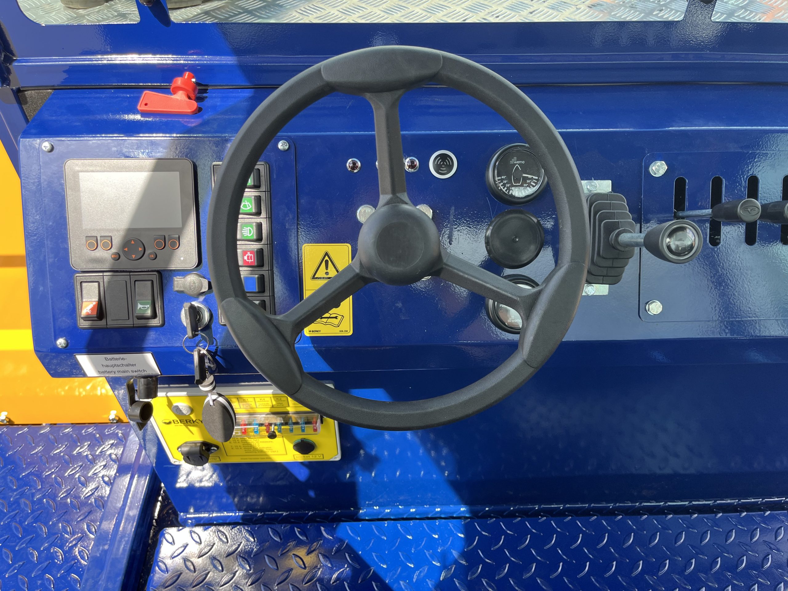 BERKY TRITON 550