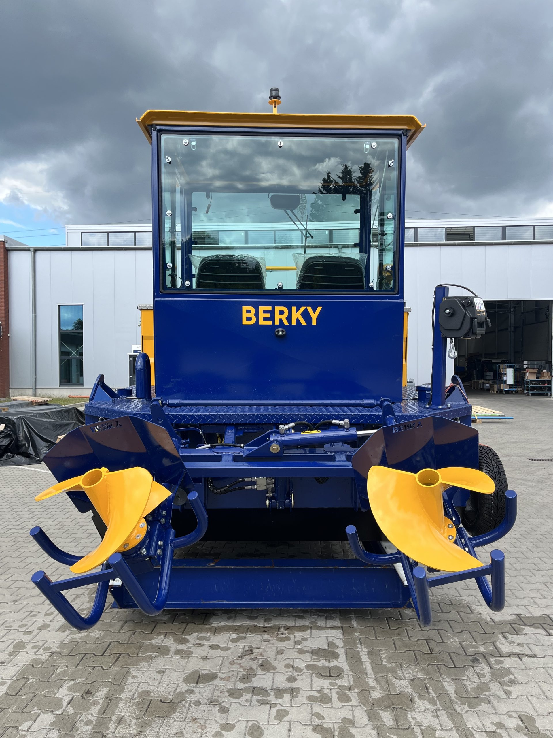 BERKY TRITON 550