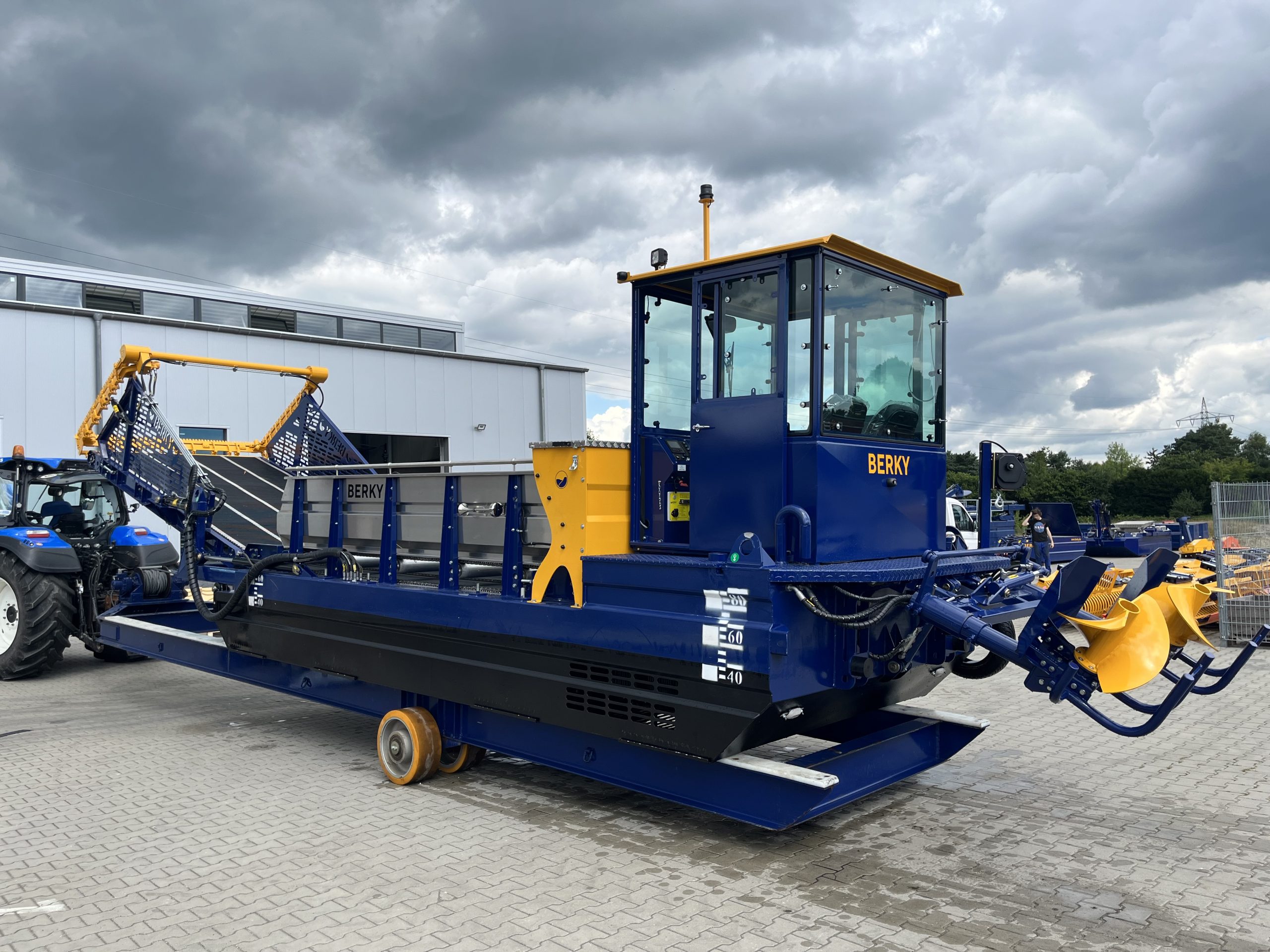 BERKY TRITON 550
