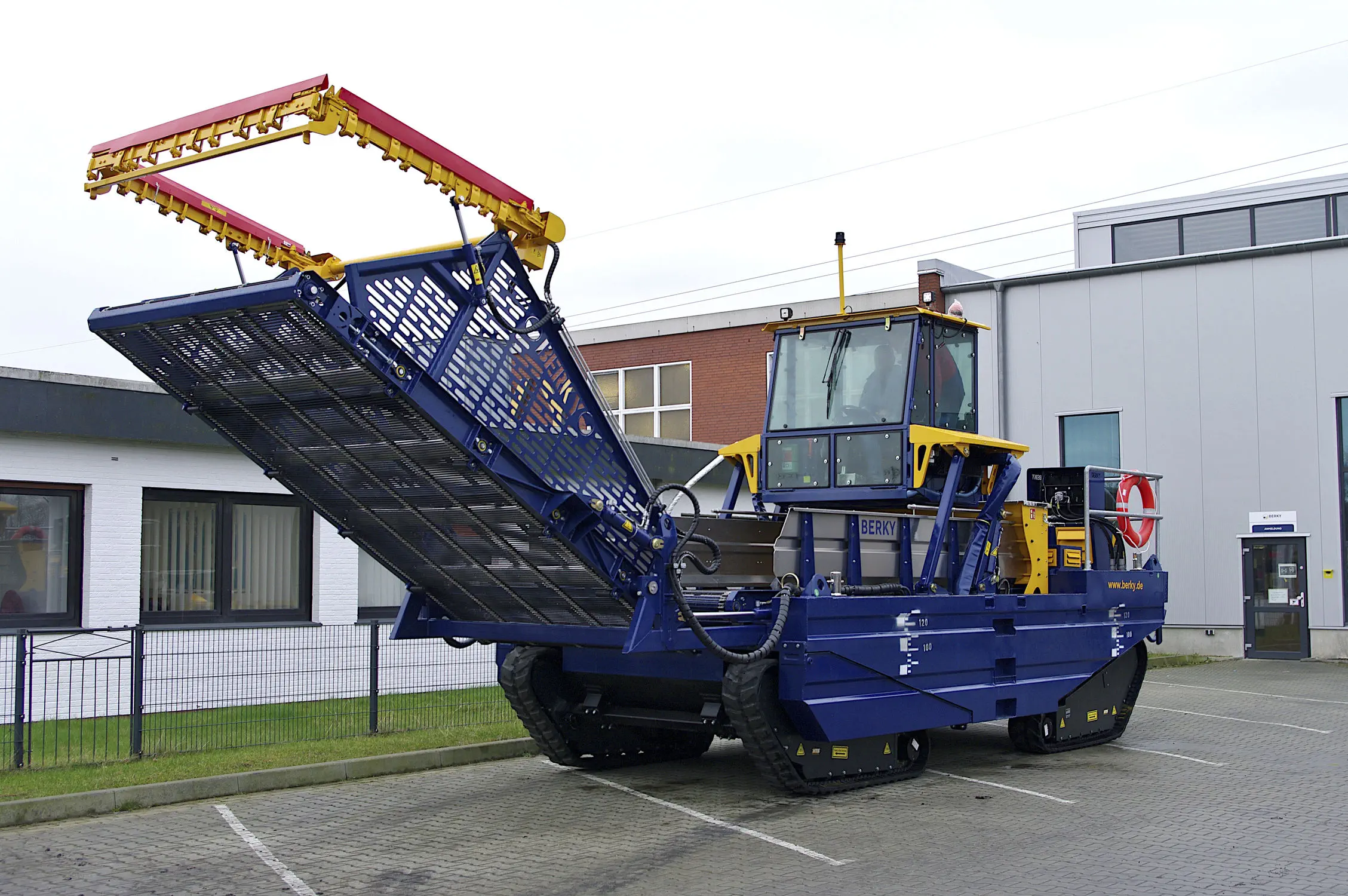 BERKY TRITON 550 AMPHI